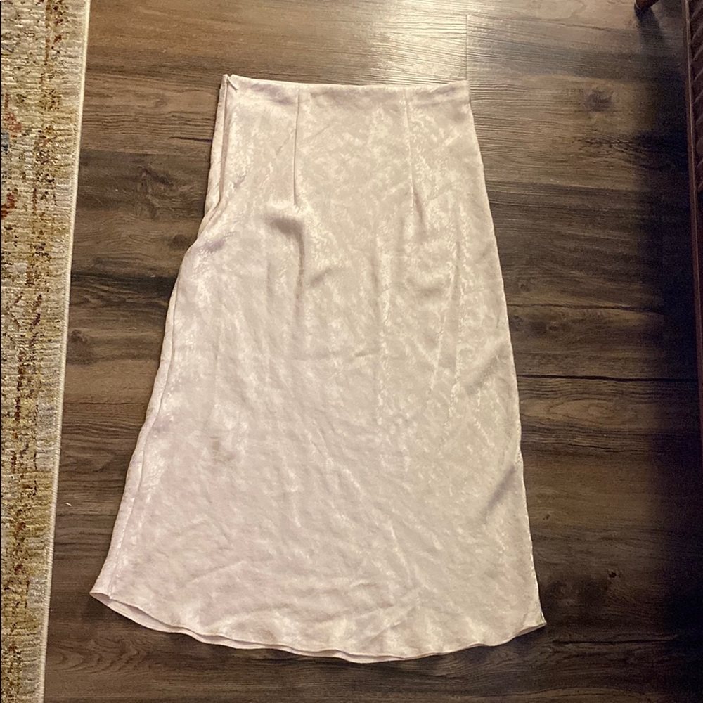 Express Cream Maxi Skirt